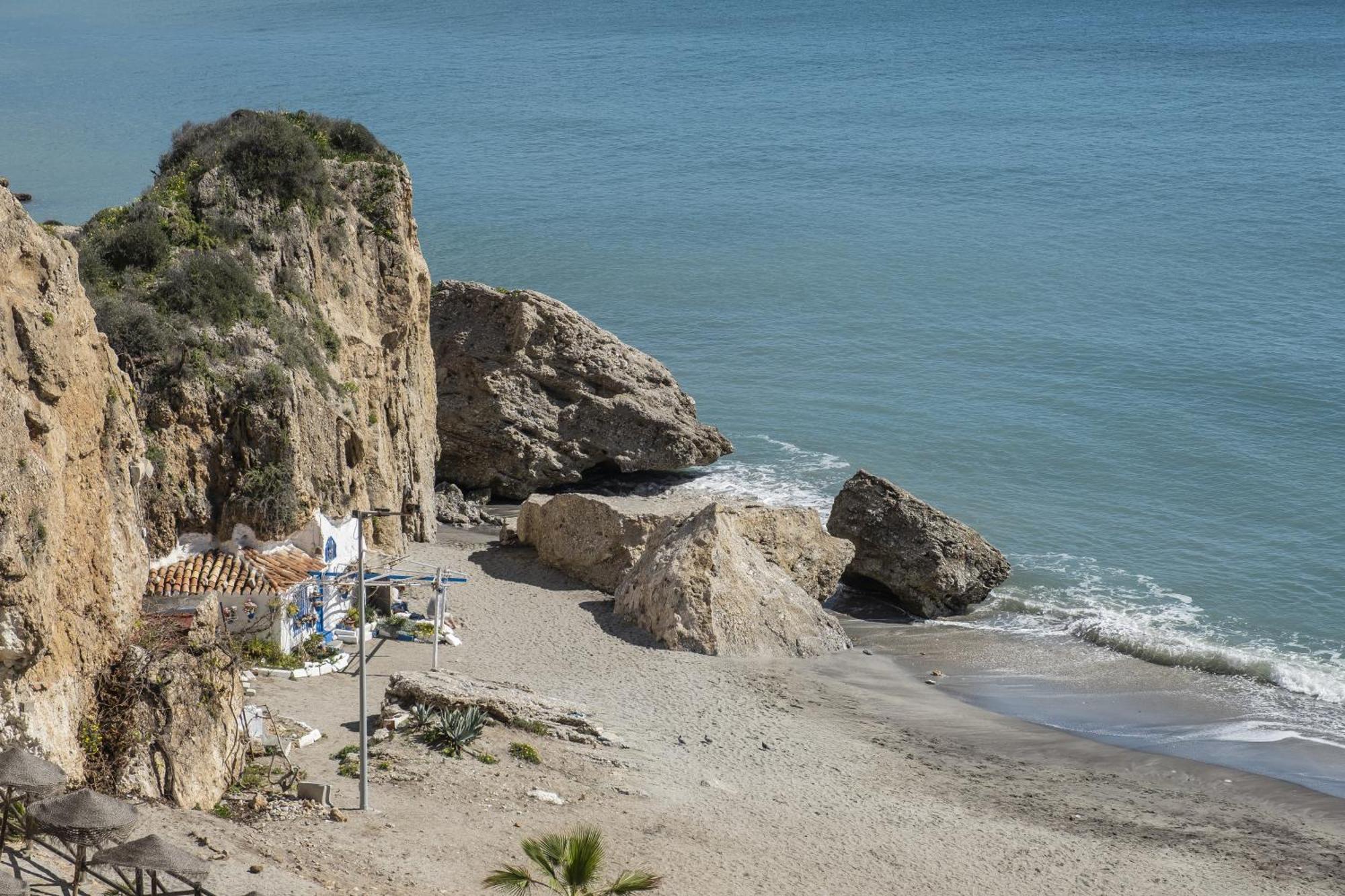 Meraki Nerja Luaran gambar